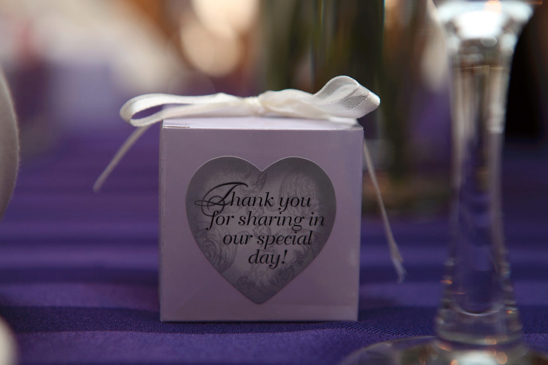 Wedding box wedding favor with ribbon