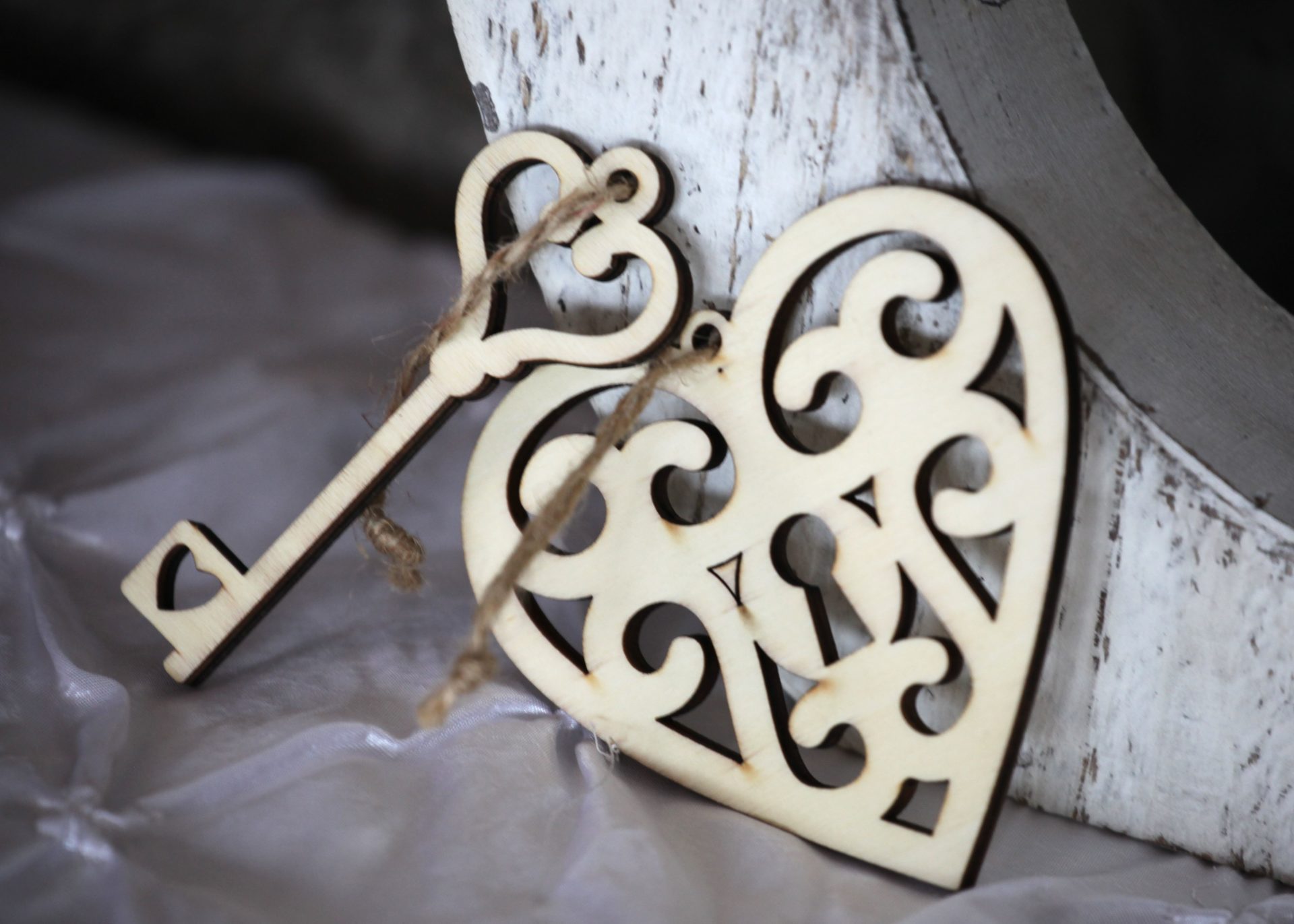 Heart and lock, key wedding decorations