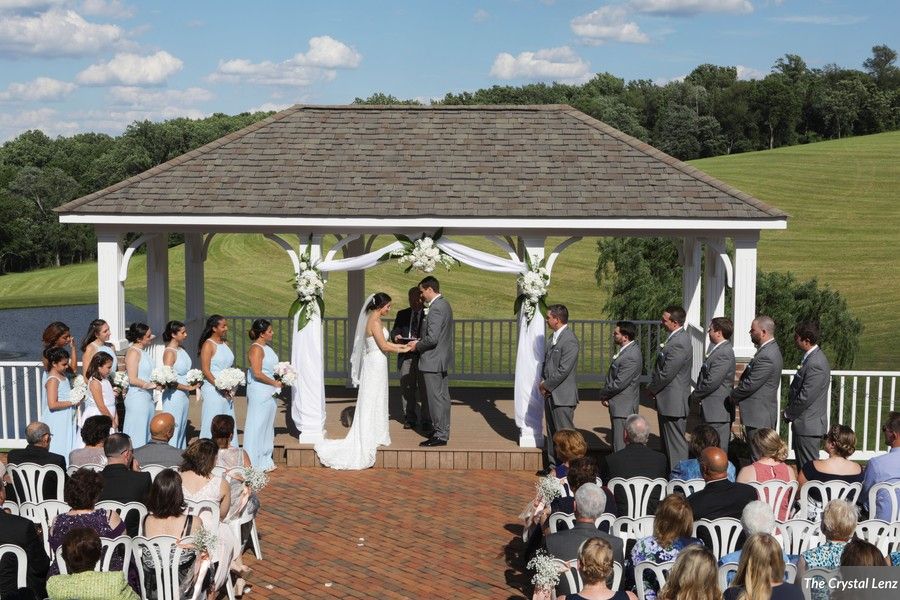 Outdoor wedding ceremony in Frederick MD
